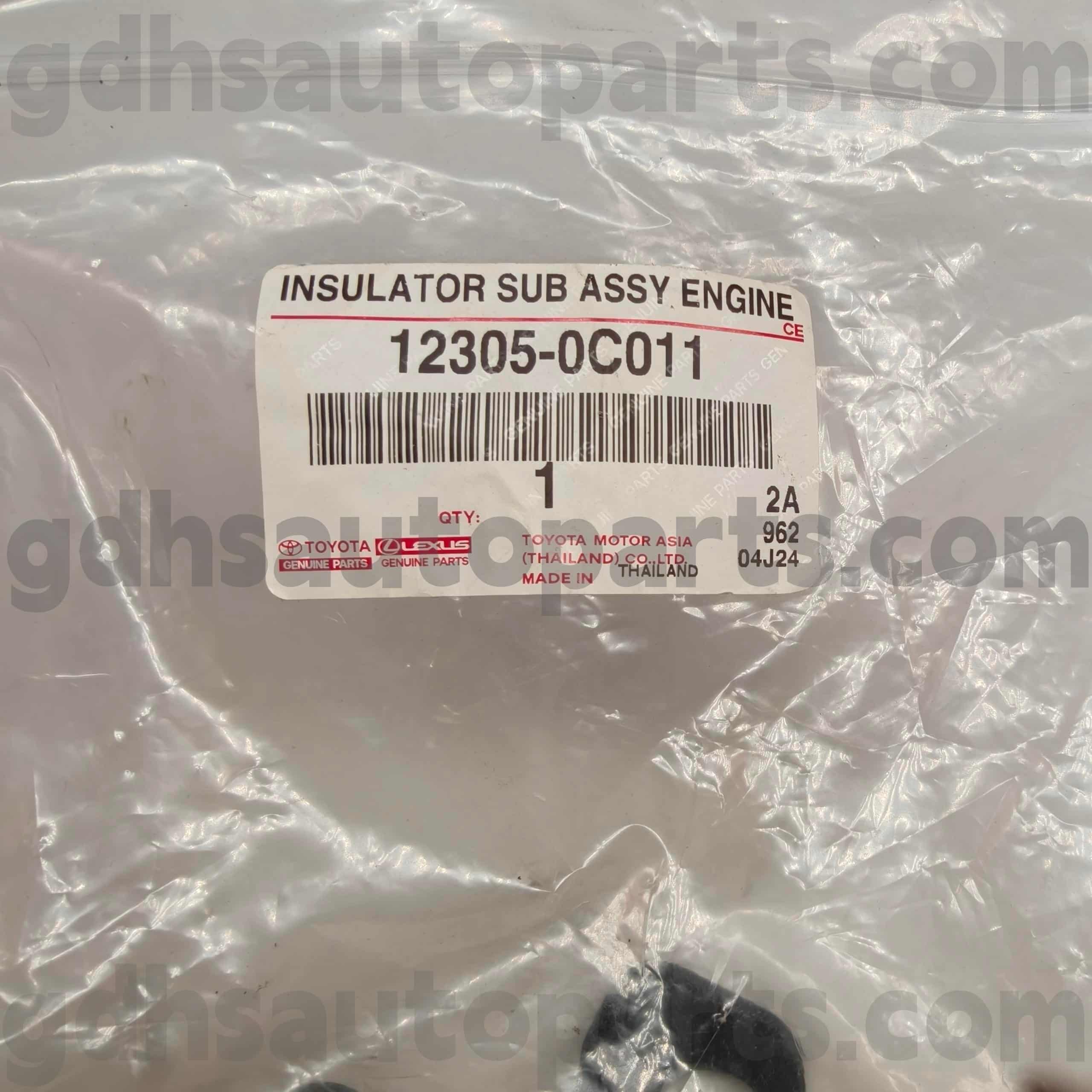 Support de moteur droit de pièces d'origine Toyota 12305-0C011 pour HILUX, châssis FORTUNER NO.TGN51