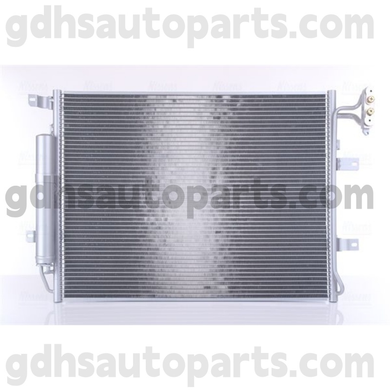 940482 Nissens Condenseur pour Range Rover OE no. LR022744